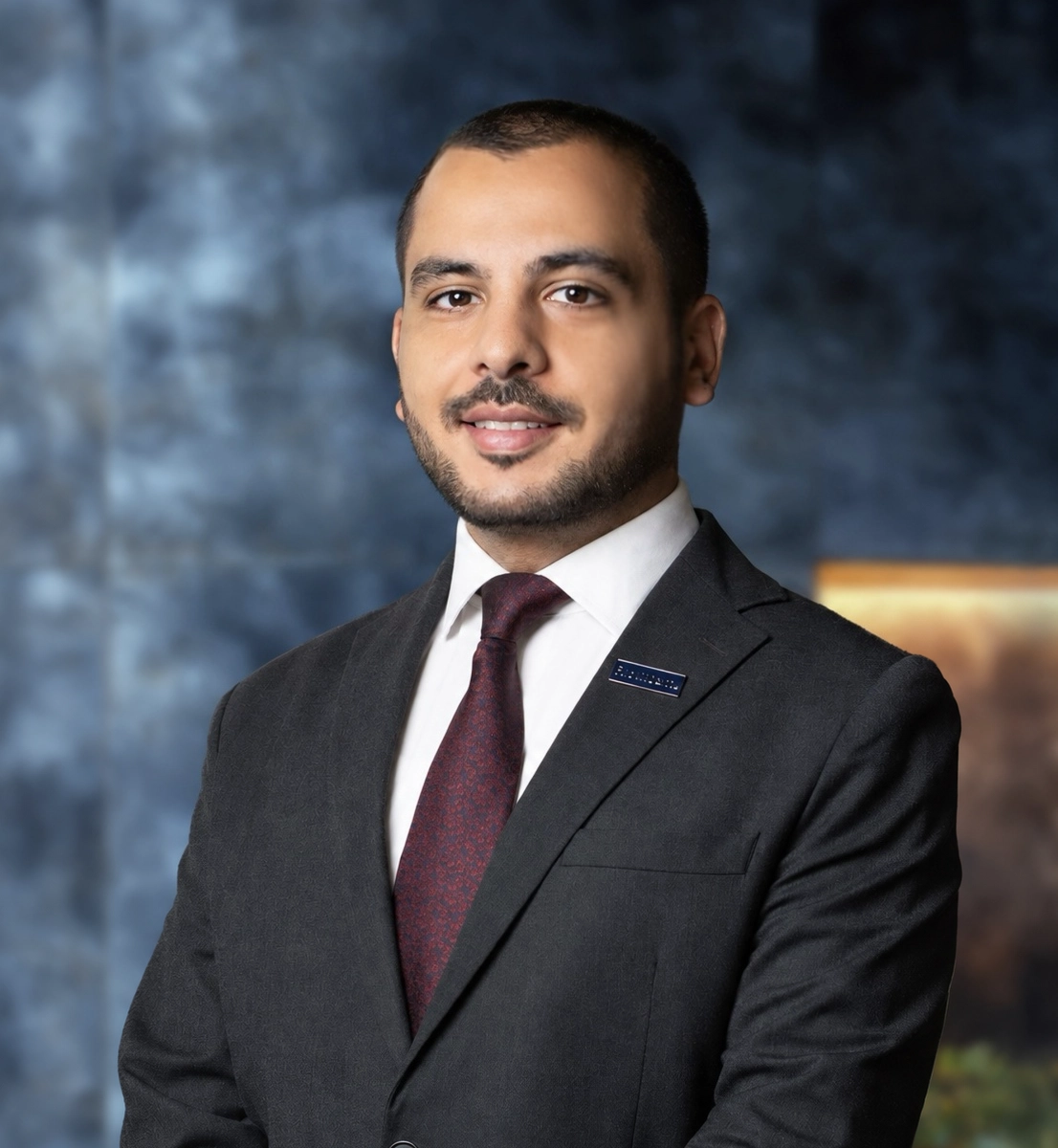 Professional real estate investment advisor in Dubai Siraj Sultanli - Professional real estate investment advisor in Dubai